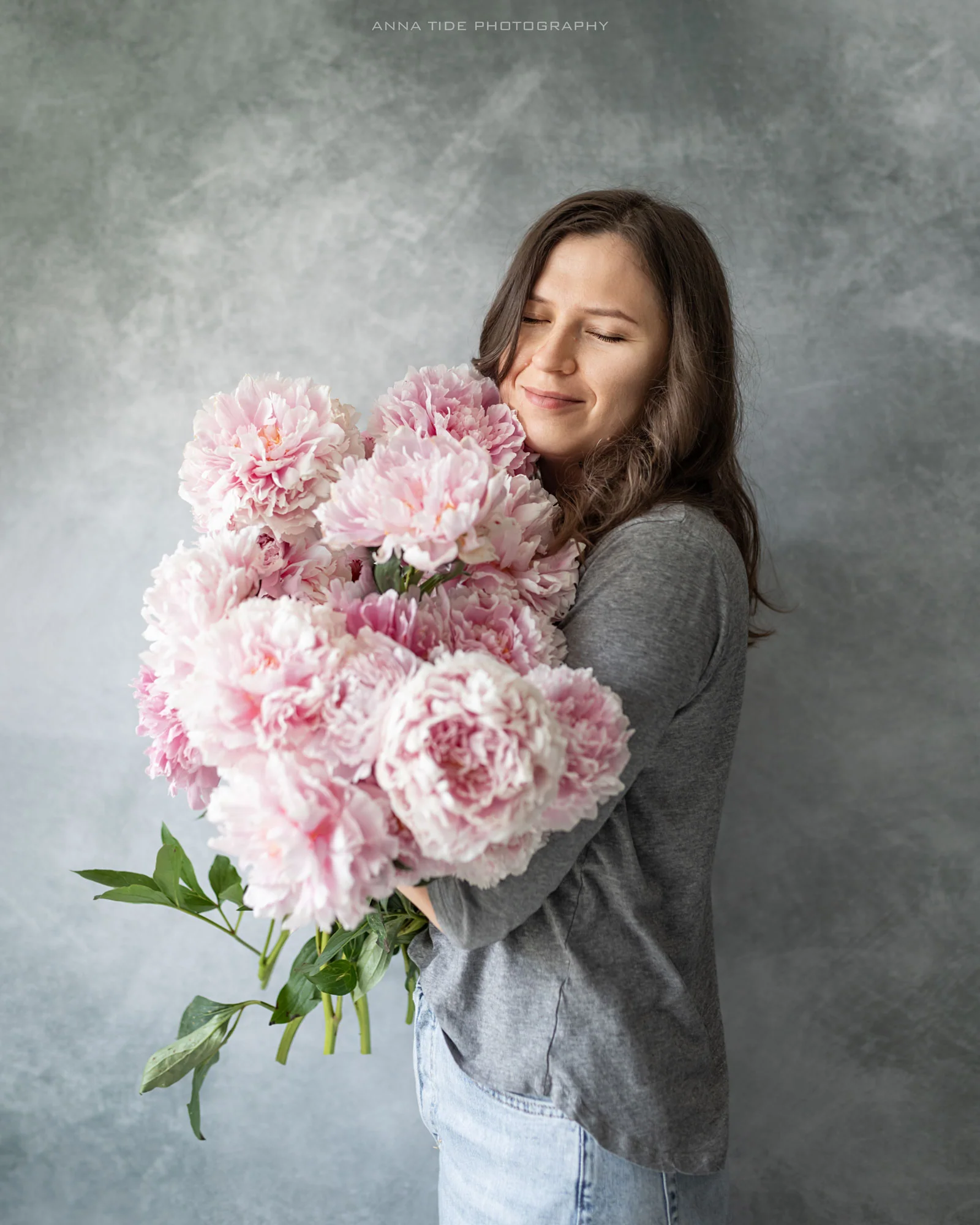 Kate Dark Brown Abstract Texture/Silver Grey Texture Collapsible Backdrop Photography 5X6.5ft(1.5x2m) - Image 9