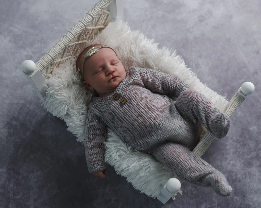 Kate Retro Style White Wood/Grey Texture Collapsible Backdrop Photography 5X6.5ft(1.5x2m) - Image 4